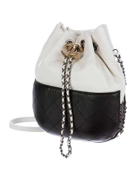 chanel gabrielle bucket bag